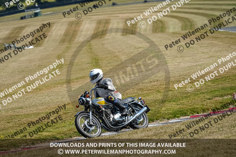 cadwell park;cadwell park photographs;cadwell trackday photographs;enduro digital images;event digital images;eventdigitalimages;peter wileman photography;racing digital images;trackday digital images;trackday photos